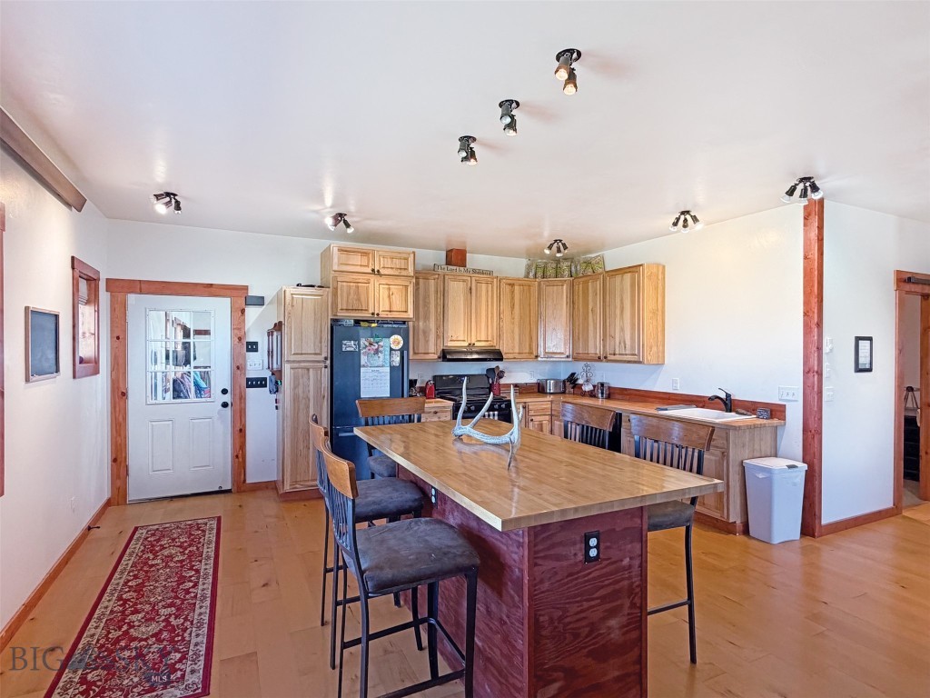 65 Elwood Lane Property Photo 15