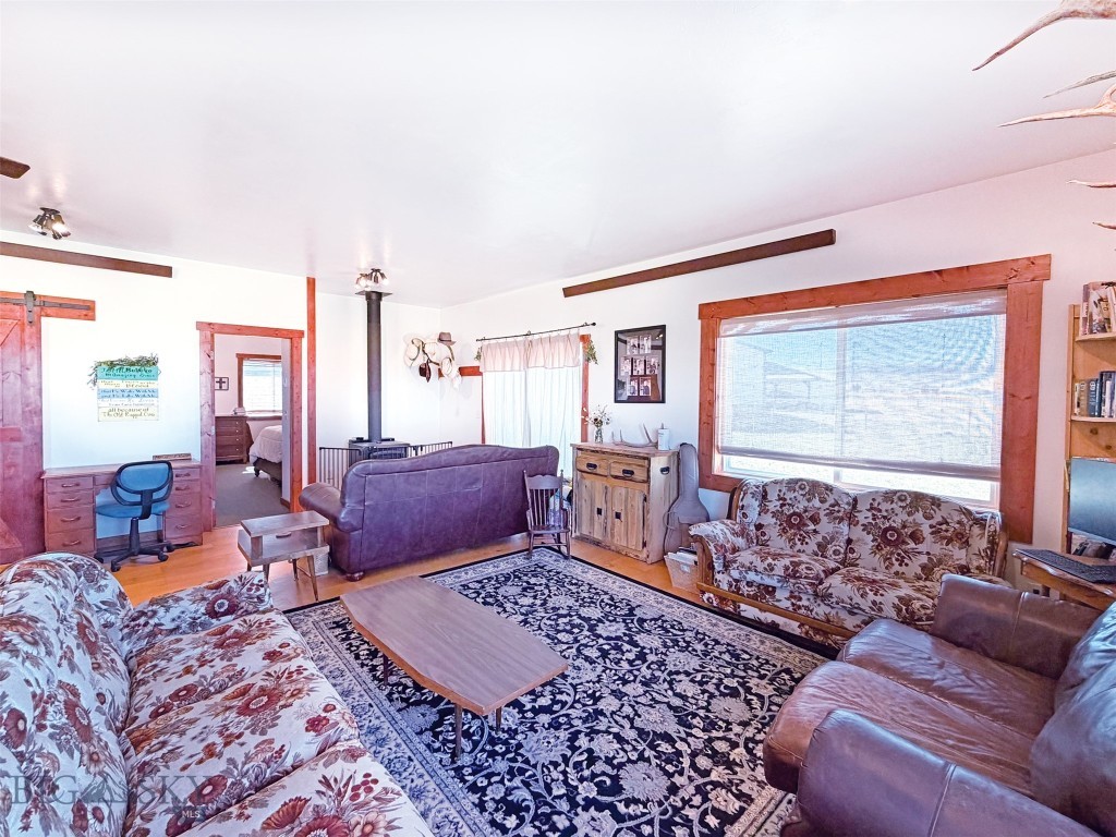 65 Elwood Lane Property Photo 17