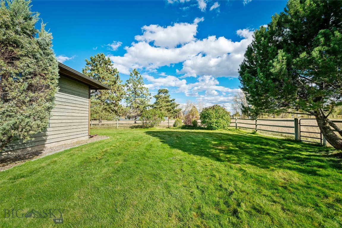 606 Frank Road Property Photo 69