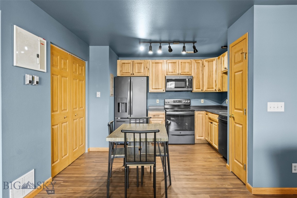 3505 Fallon Street 30c Property Photo 8