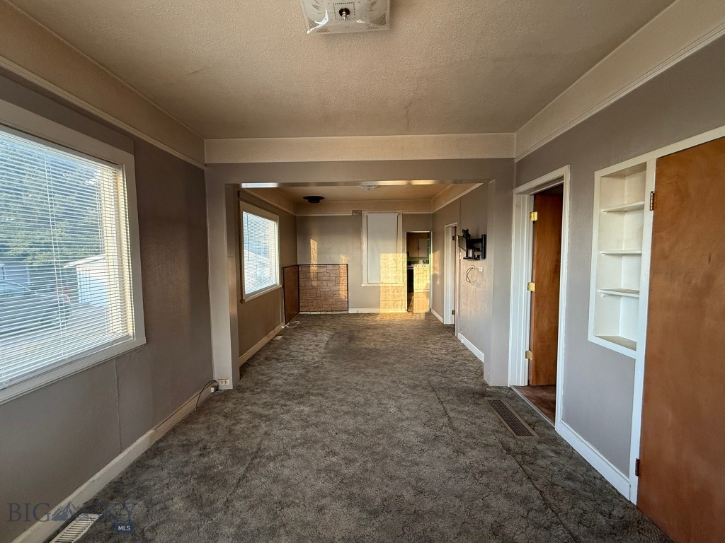 3320 Busch Property Photo 6