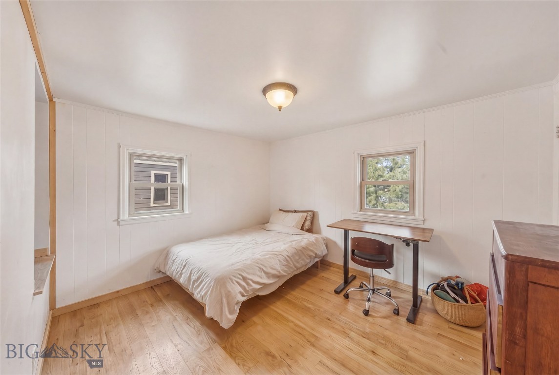 407 S 10th Avenue Property Photo 15