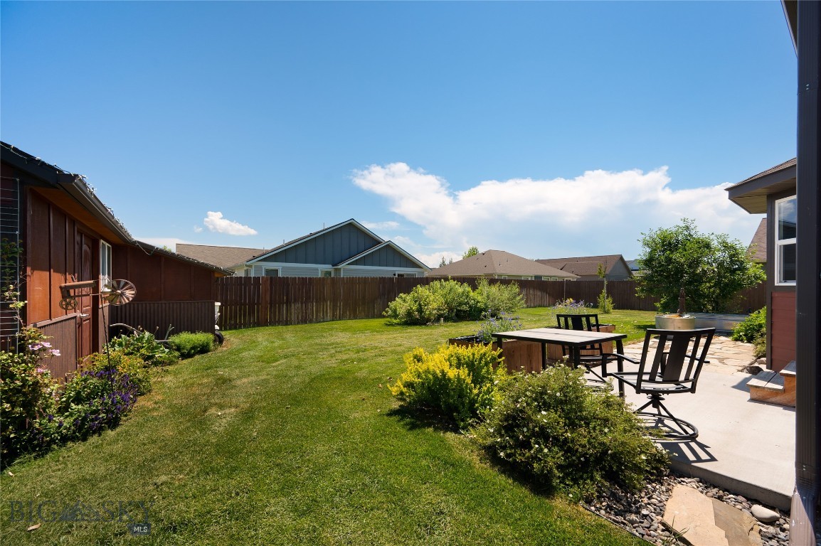 1706 Drummond Property Photo 29