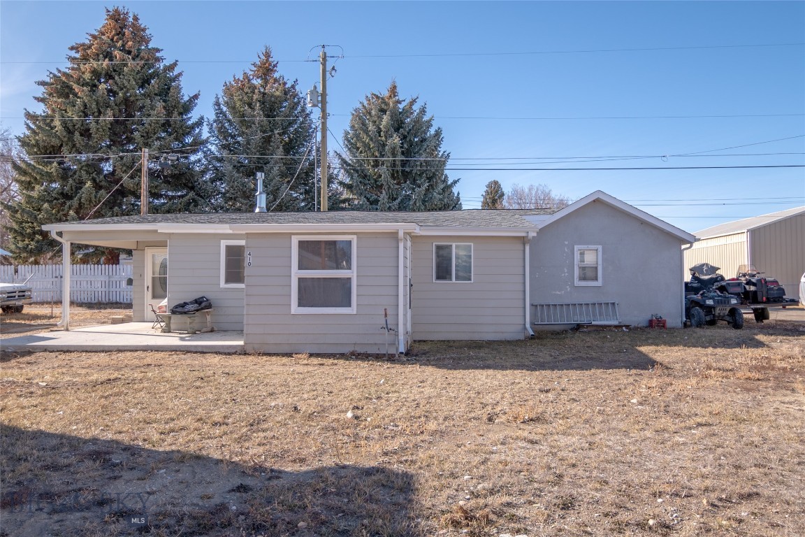 408 S Cedar Street Property Photo 2