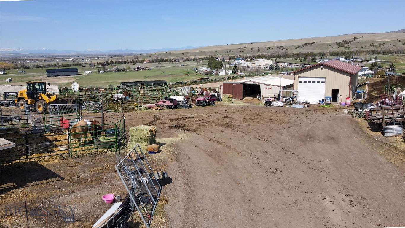 7135 Raven Property Photo 5