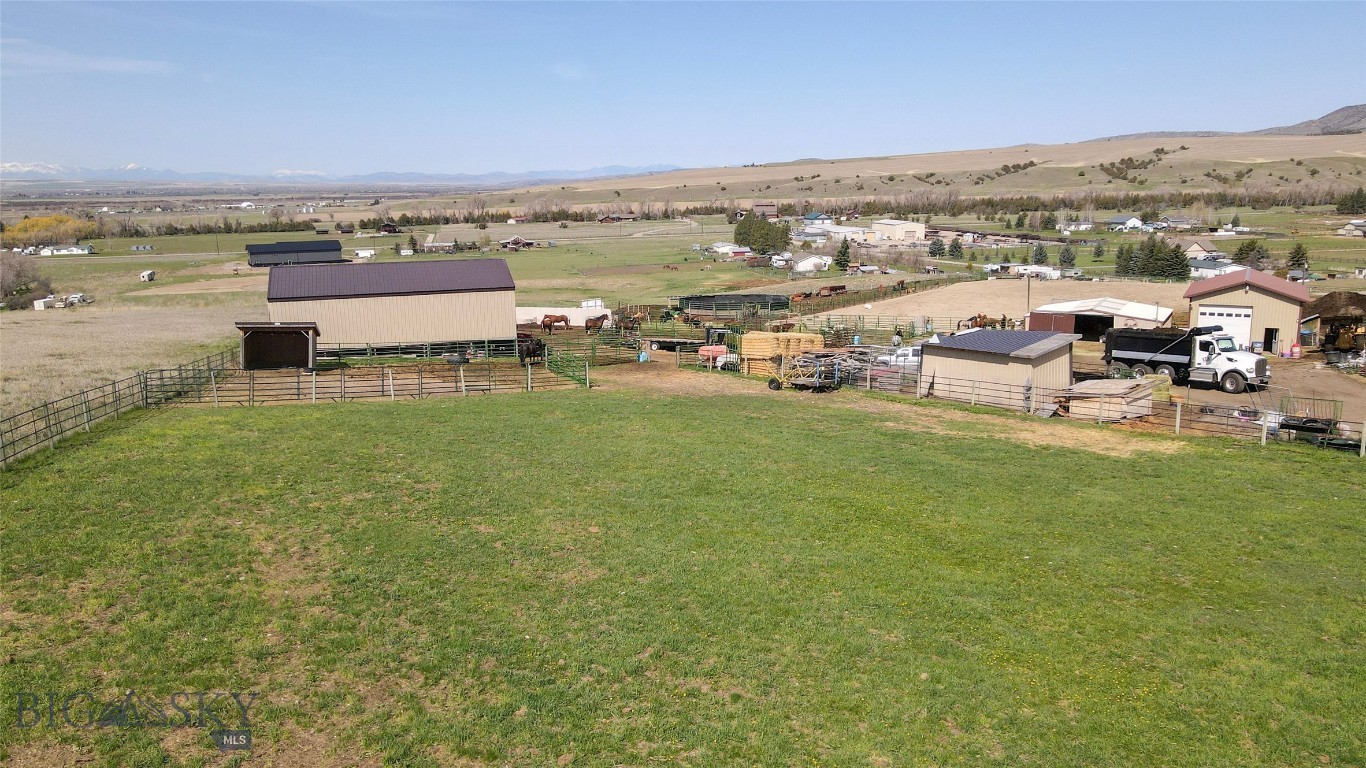 7135 Raven Property Photo 8
