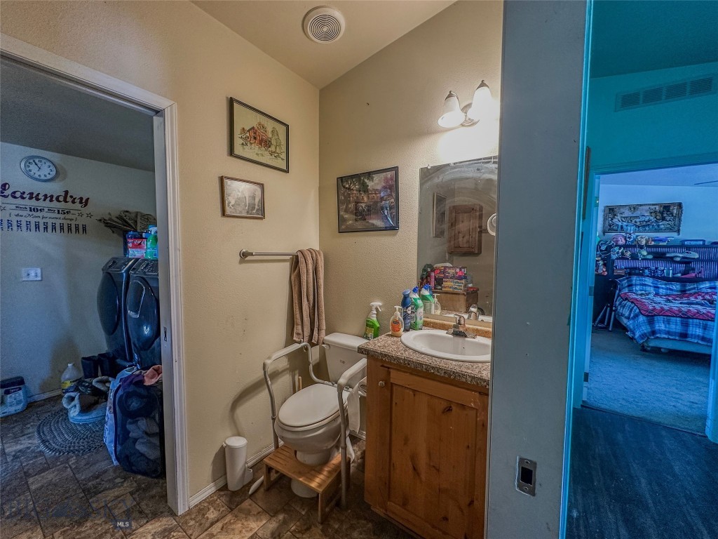 7135 Raven Property Photo 40