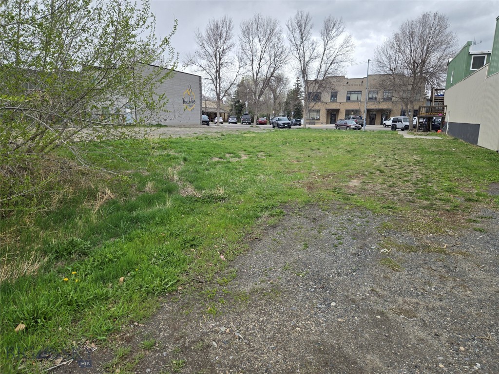118 Main Street Property Photo 5