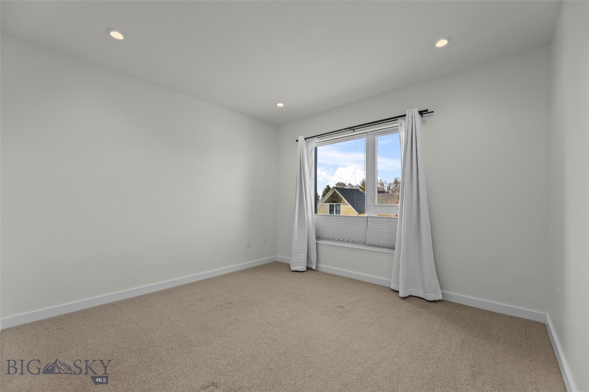 116 N Bozeman Avenue 208 Property Photo 10