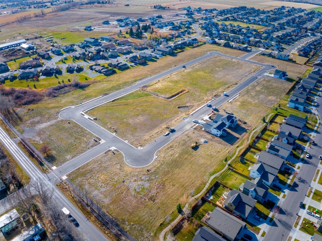 Tbd Cloudfield (lot 21) Circle Property Photo 3
