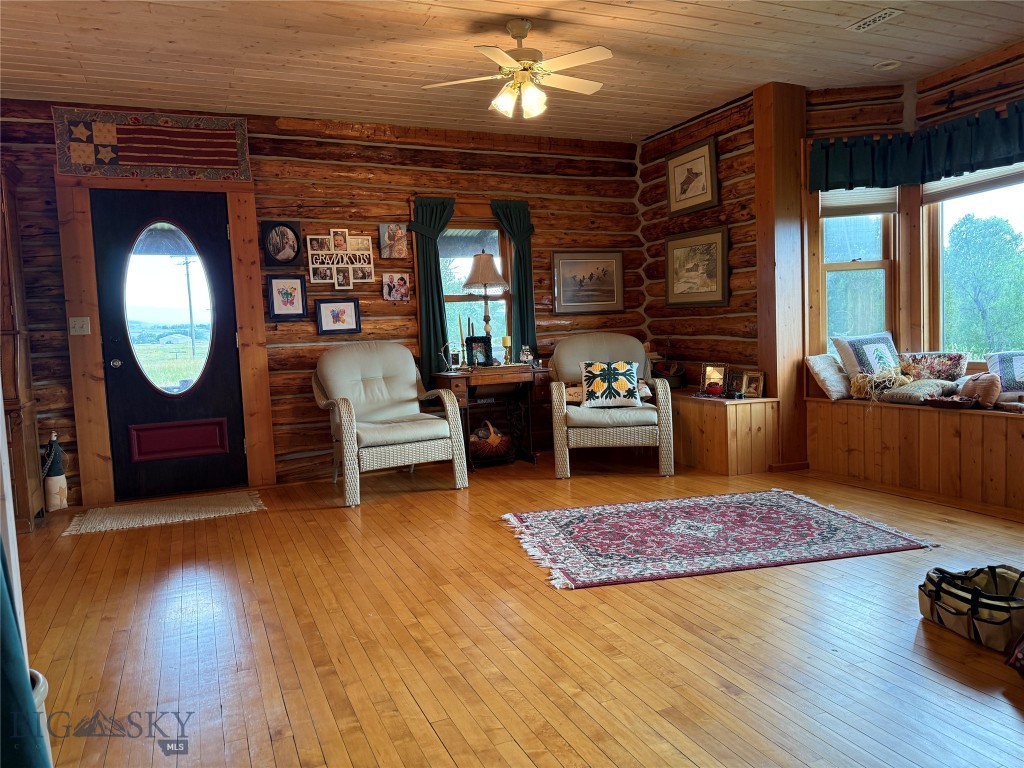 185 Howie Property Photo 25