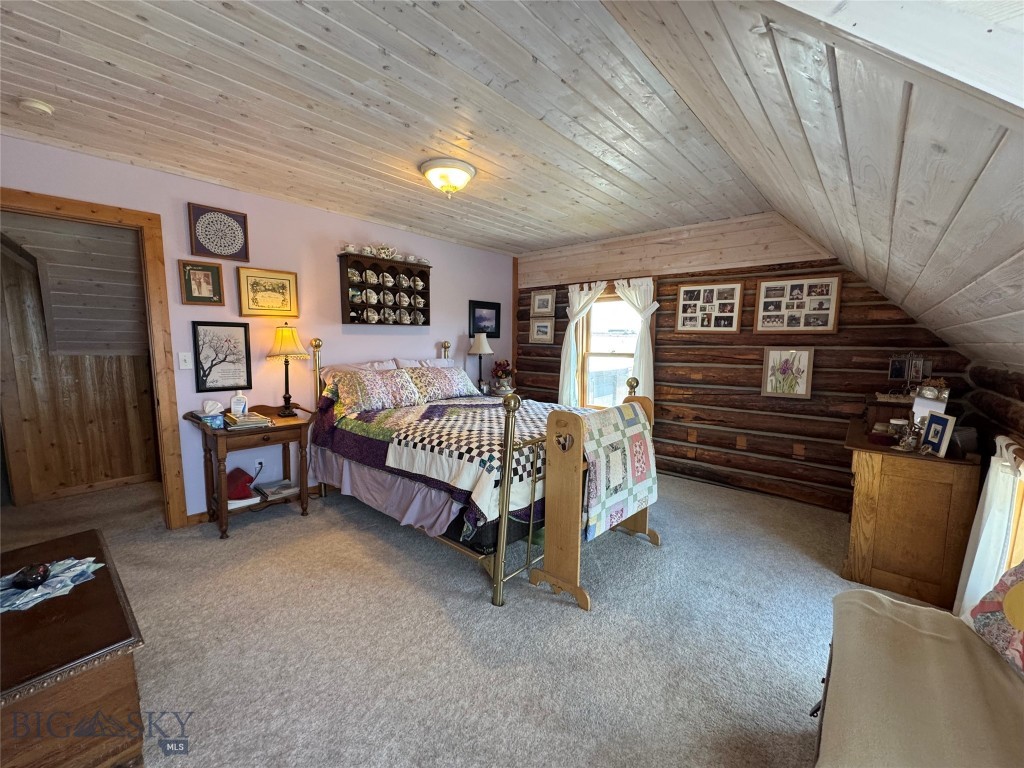 185 Howie Property Photo 30