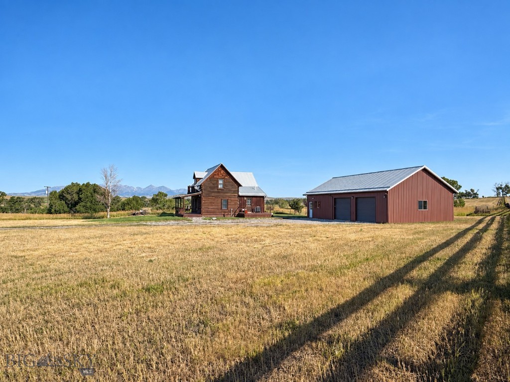185 Howie Property Photo 40