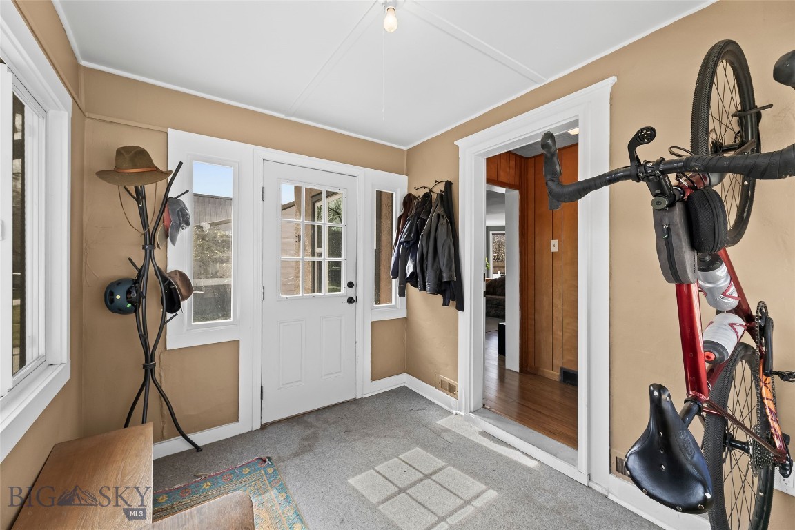 310 S 7th Street Property Photo 2
