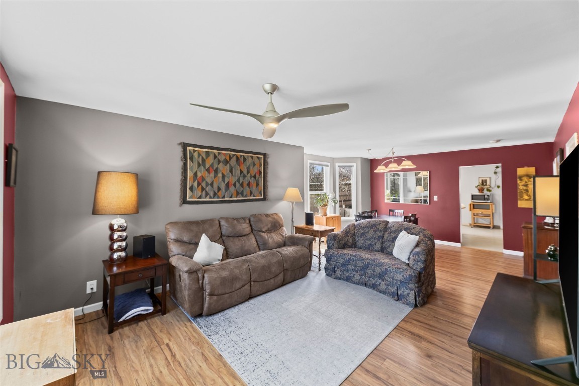 310 S 7th Street Property Photo 4