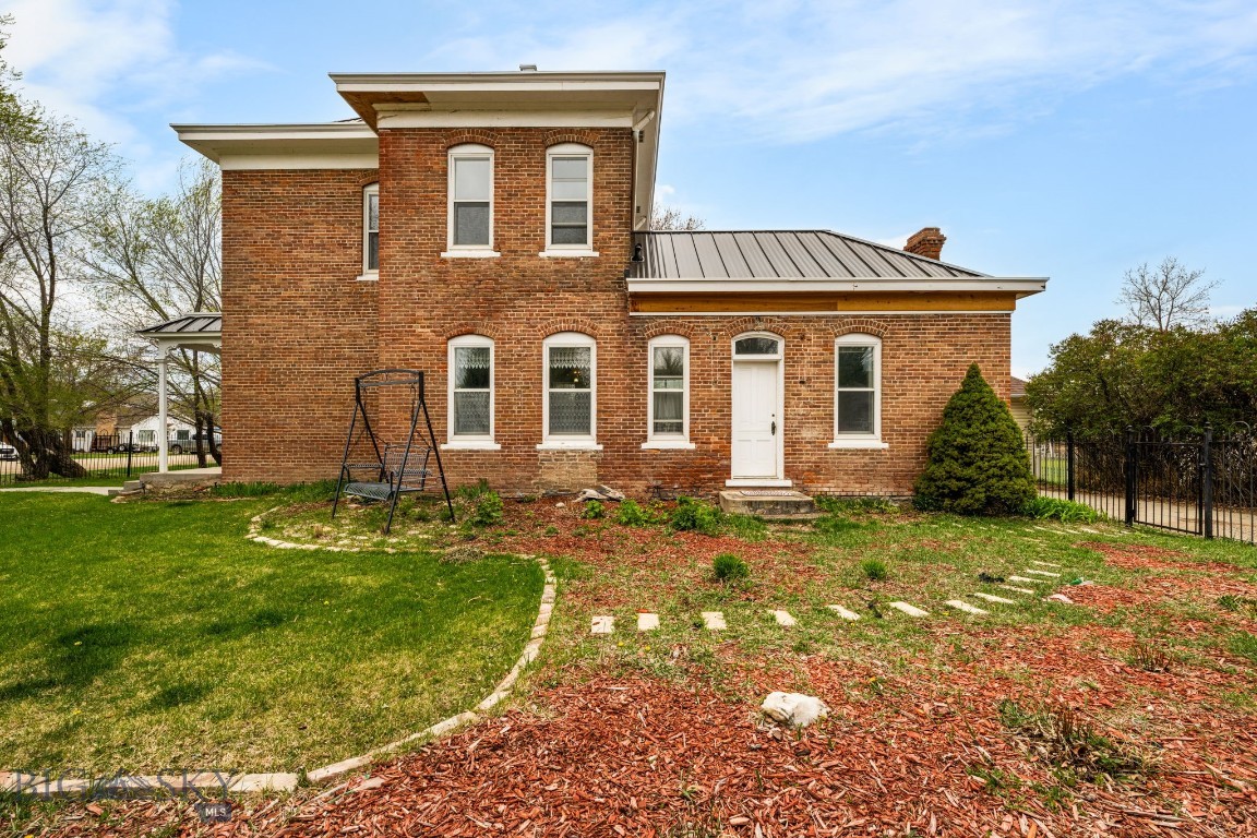 113 E Poppleton Street Property Photo 6