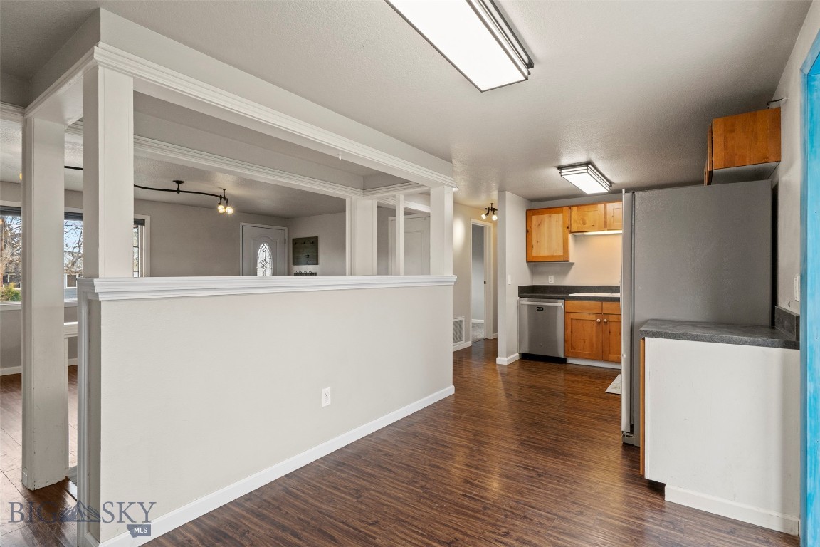 209 4th Street Property Photo 20