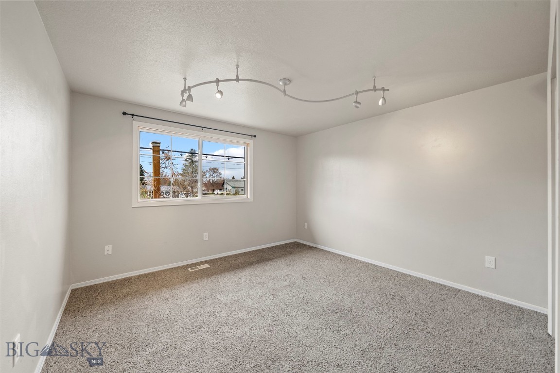 209 4th Street Property Photo 29