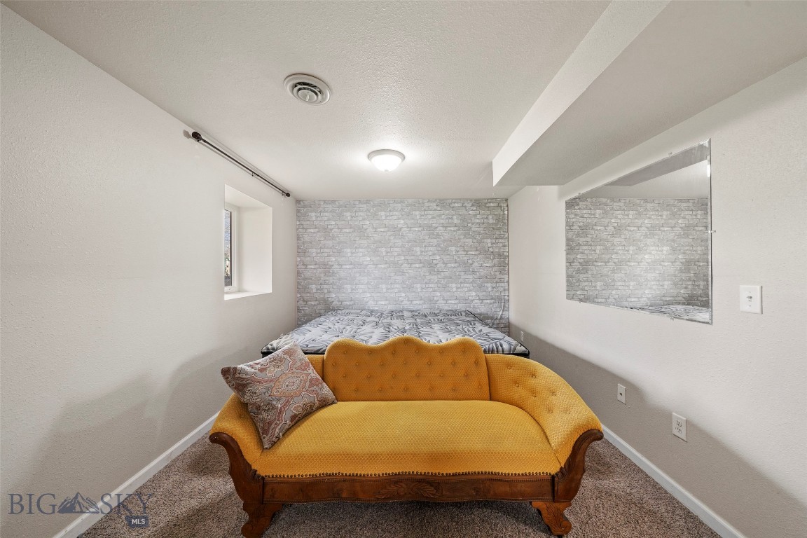 209 4th Street Property Photo 38