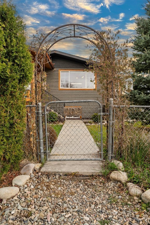 209 4th Street Property Photo 64