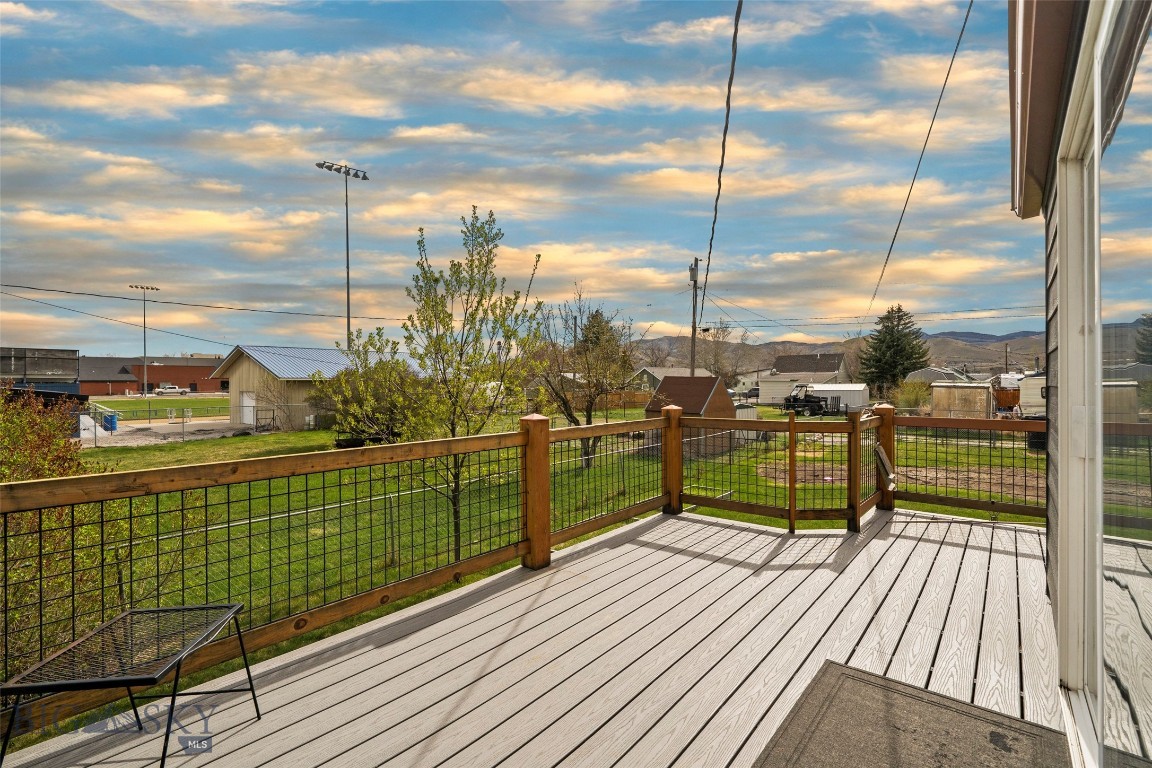 209 4th Street Property Photo 65