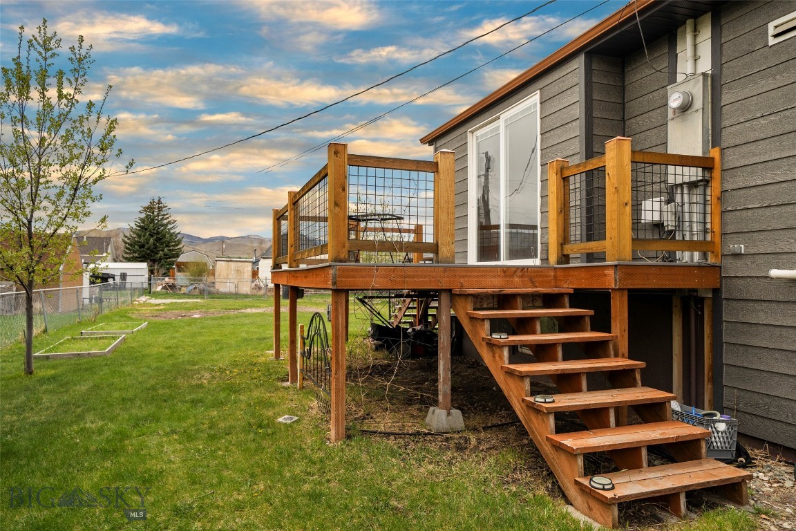 209 4th Street Property Photo 83
