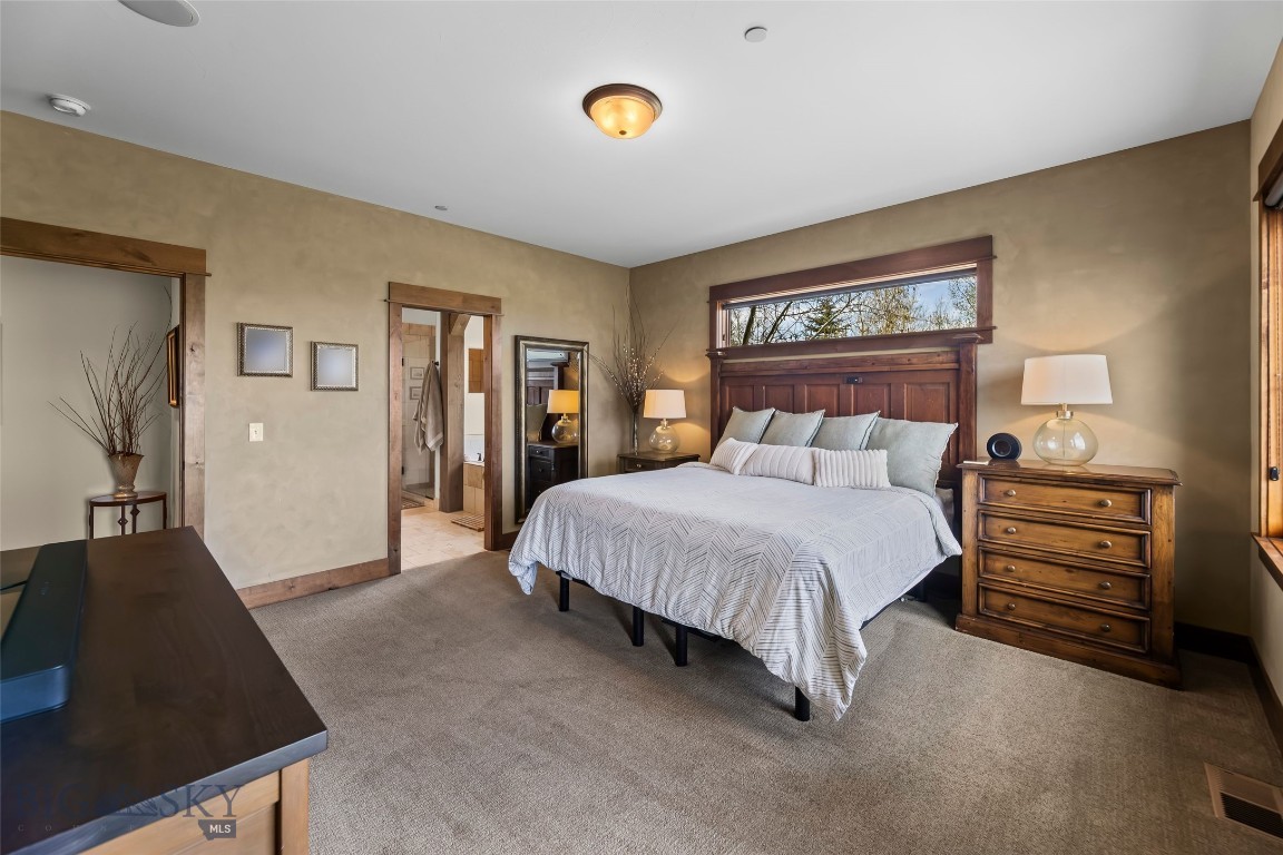 51 Paddock Court Property Photo 17