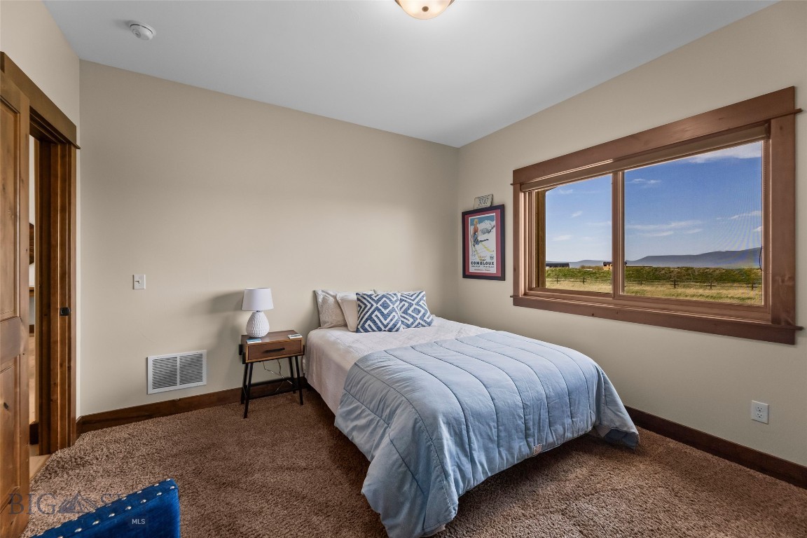 51 Paddock Court Property Photo 22
