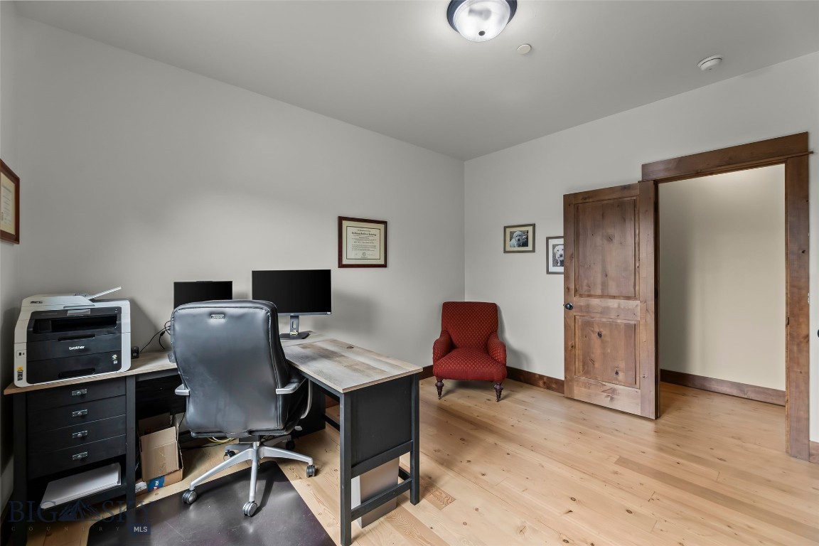 51 Paddock Court Property Photo 27