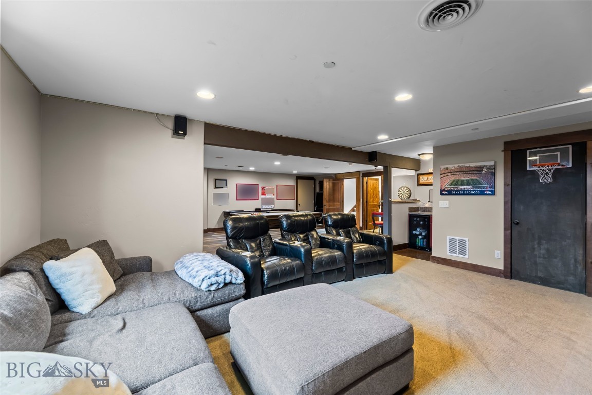 51 Paddock Court Property Photo 33
