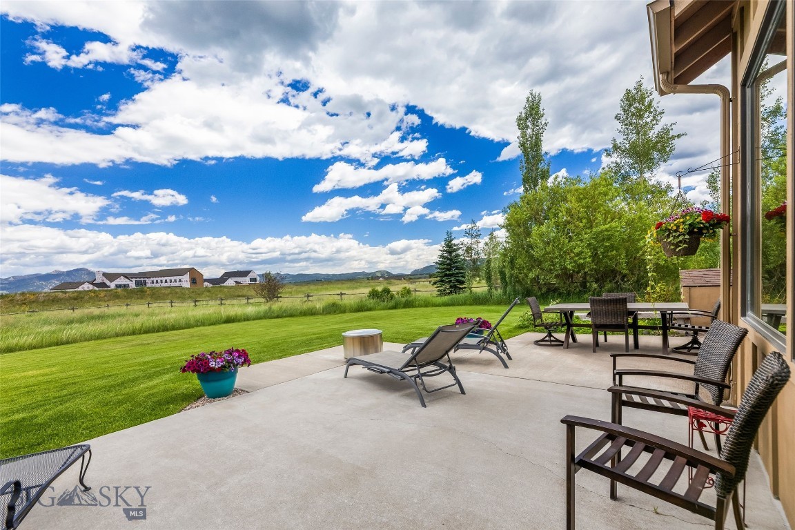 51 Paddock Court Property Photo 44