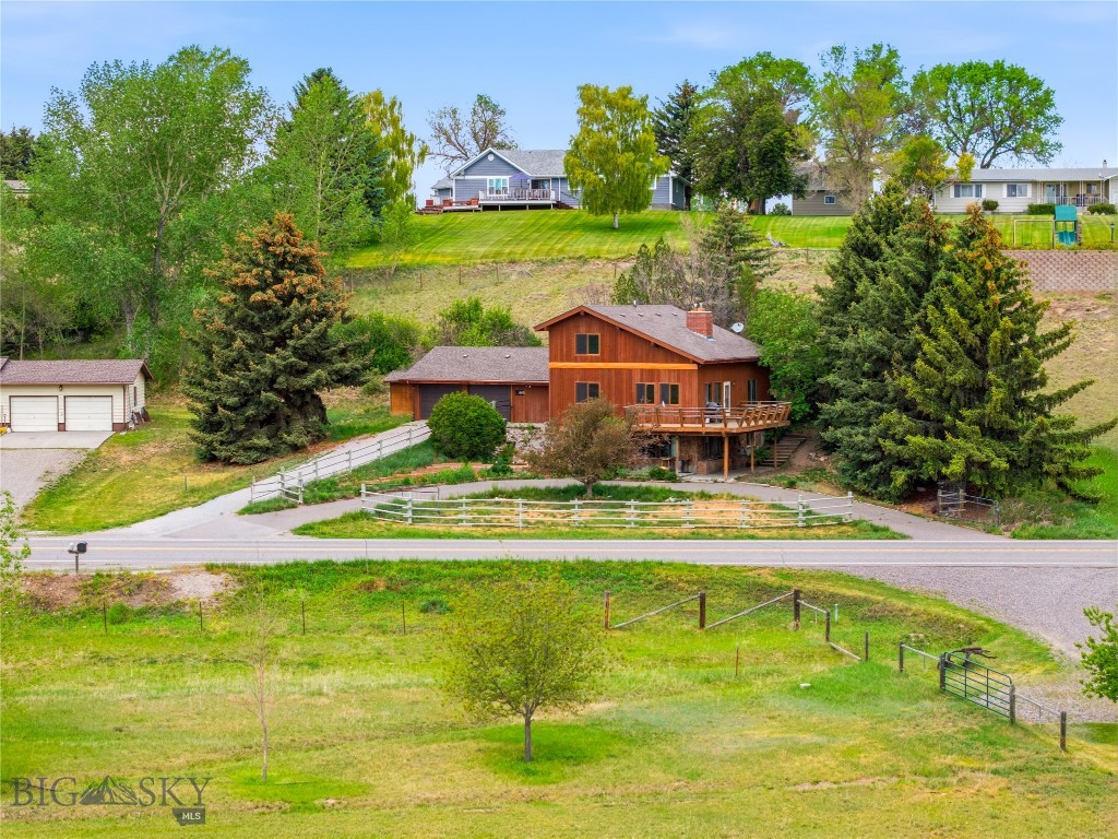 8685 Churchill Property Photo 1