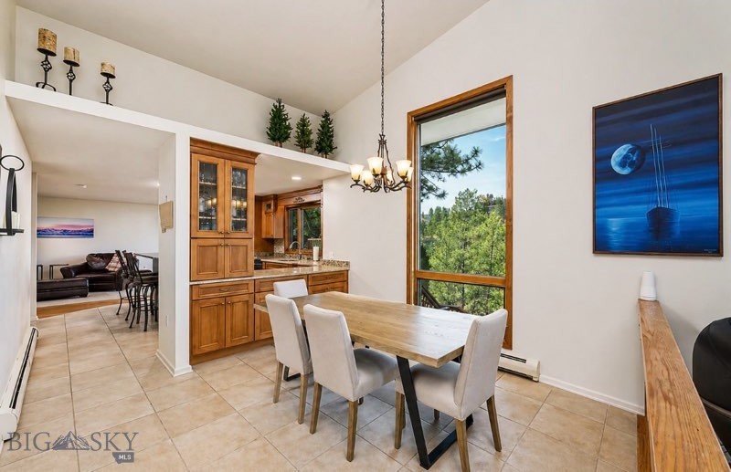 4490 Box Canyon Road Property Photo 3