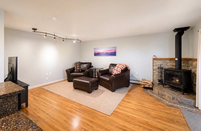 4490 Box Canyon Road Property Photo 5