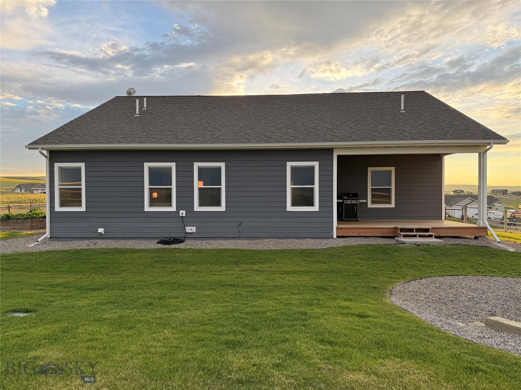 37 Santa Fe Property Photo 5