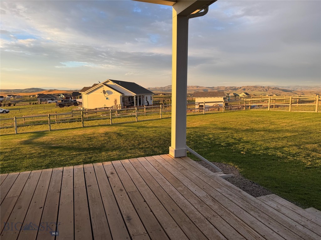 37 Santa Fe Property Photo 44