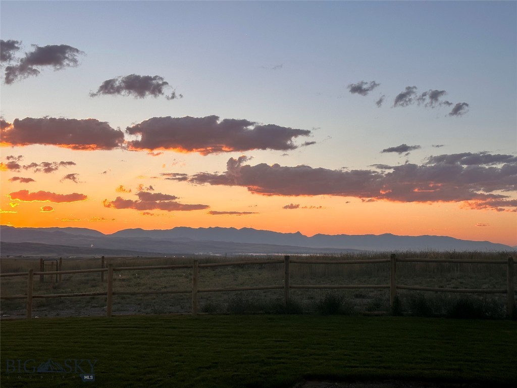 37 Santa Fe Property Photo 47