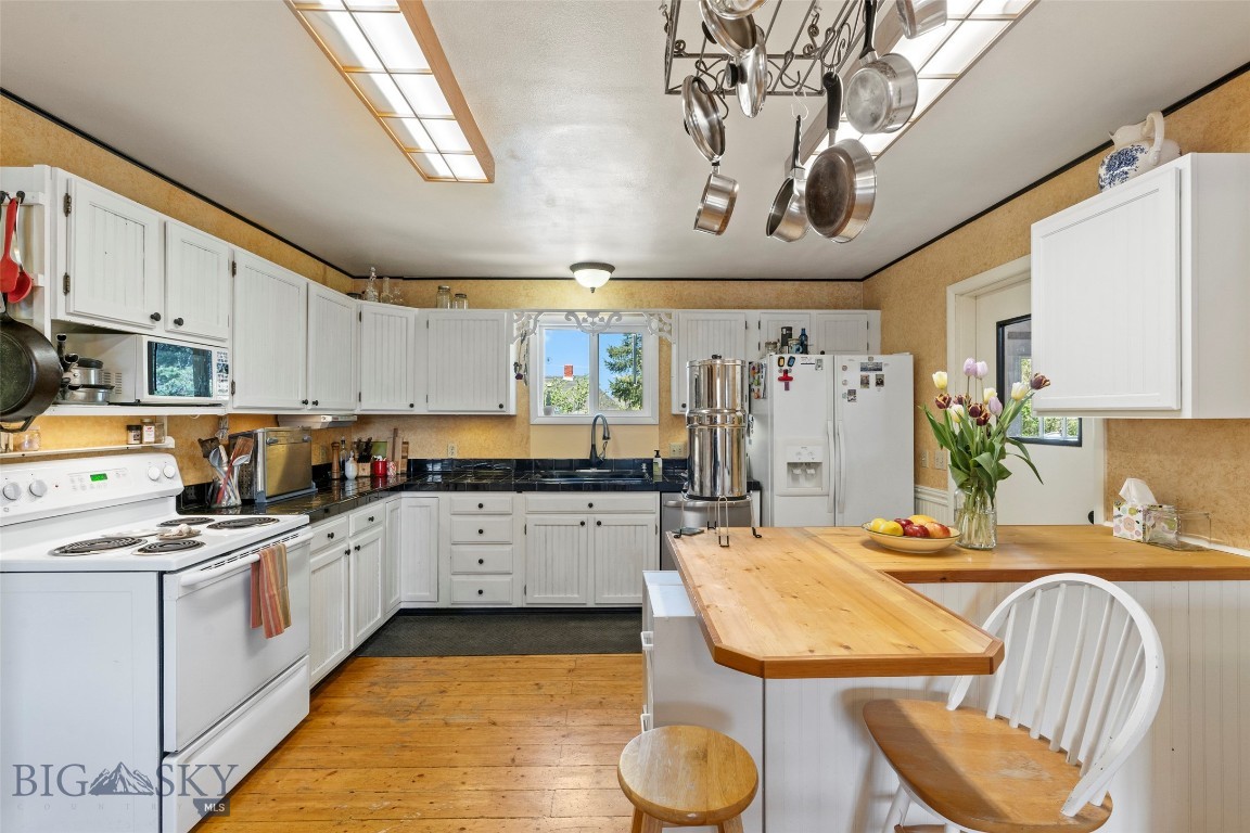 707 Montana Street Property Photo 14