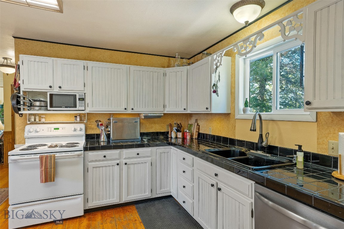 707 Montana Street Property Photo 16