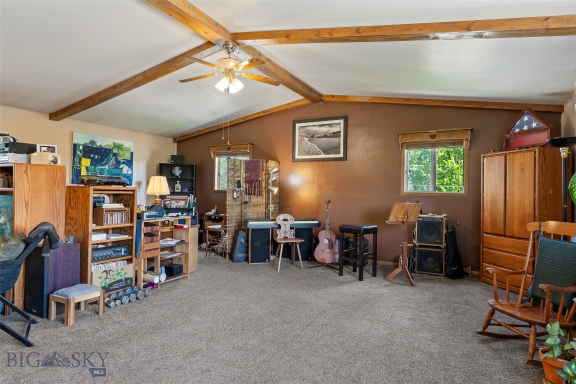 707 Montana Street Property Photo 29