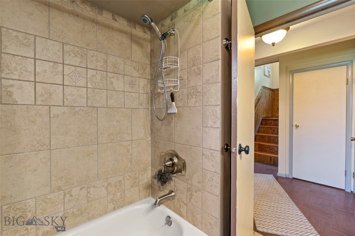 707 Montana Street Property Photo 40