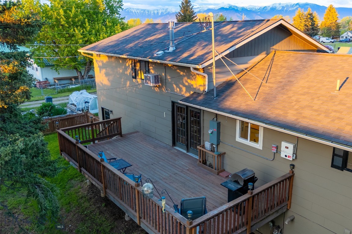 707 Montana Street Property Photo 47