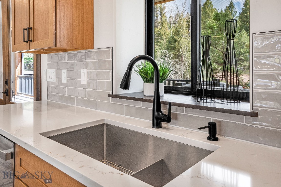 77 Rumsey Road Property Photo 19