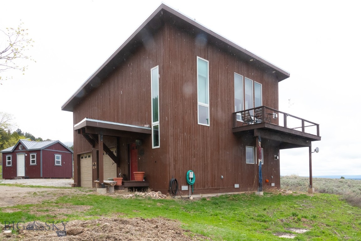 202 Beach Drive Property Photo 13