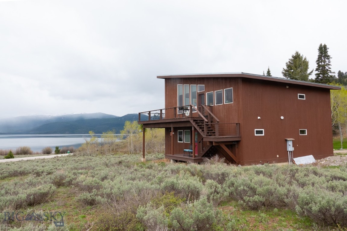 202 Beach Drive Property Photo 15