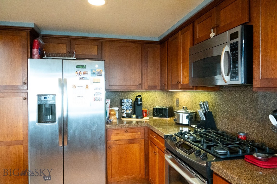 202 Beach Drive Property Photo 34