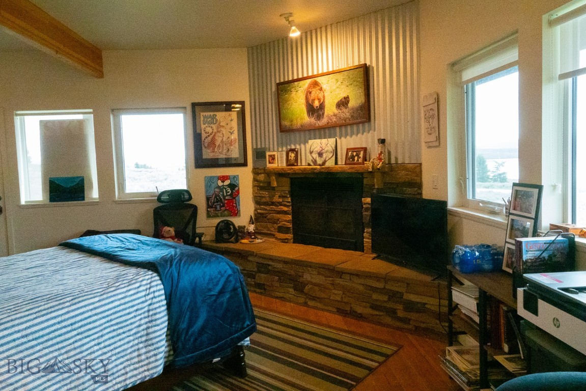 202 Beach Drive Property Photo 48