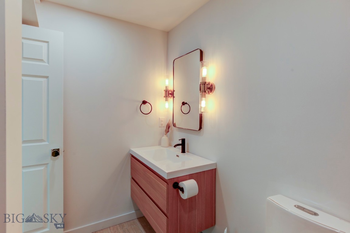 329 S B Street Property Photo 39
