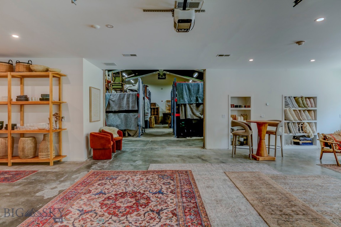 329 S B Street Property Photo 45