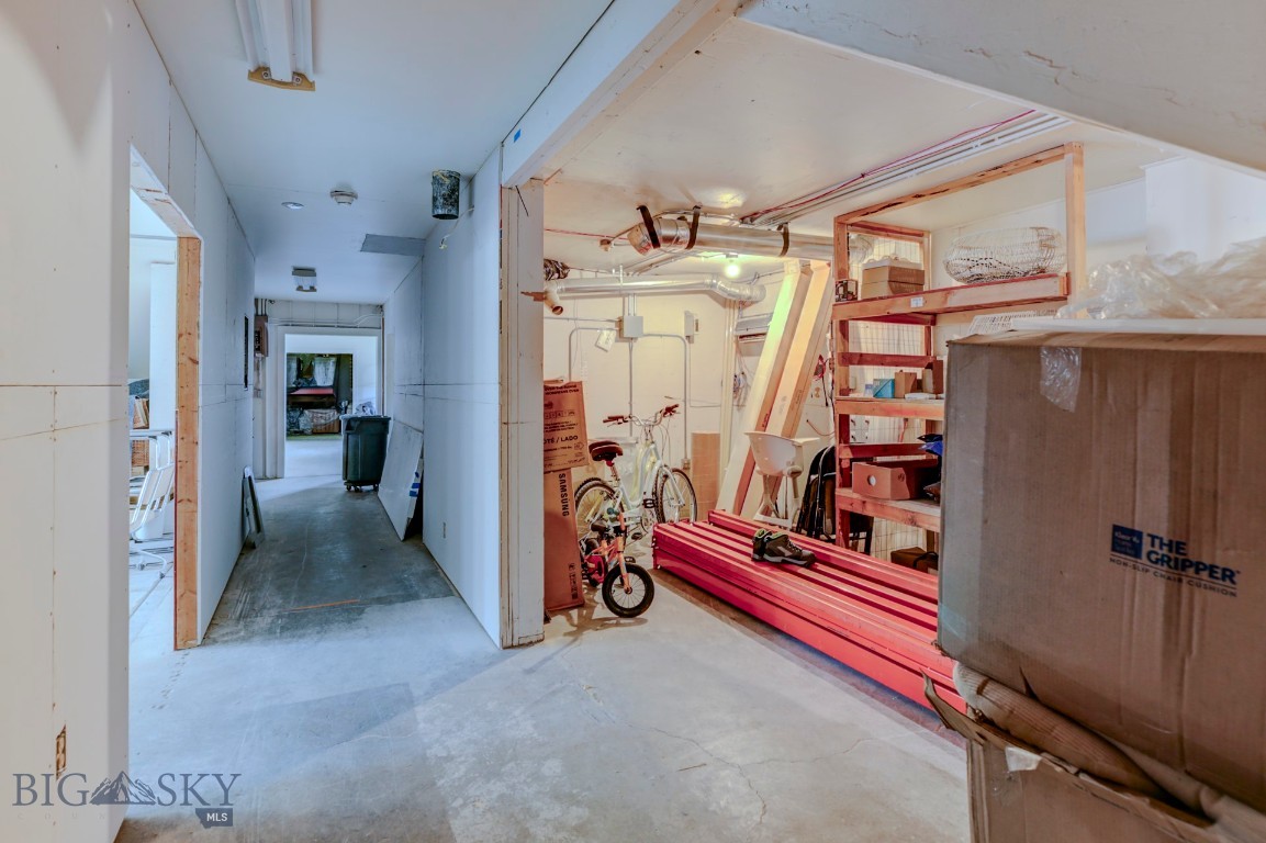 329 S B Street Property Photo 50